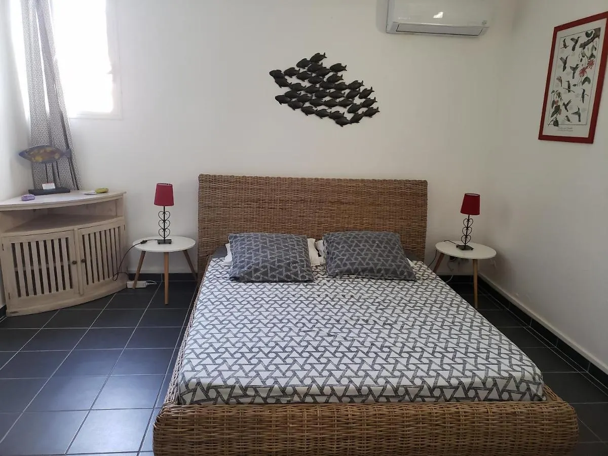 Residence Coco Sainte-Anne 0*,